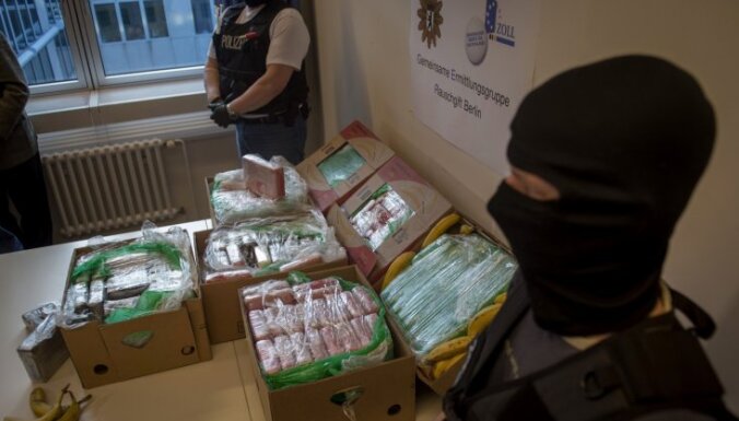 Kļūdas dēļ Berlīnes lielveikali saņem kokaīna kravu