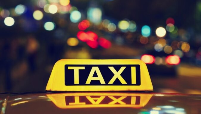 Nopludināti dokumenti liecina par augsta ranga Eiropas politiķu slepenu atbalstu 'Uber'