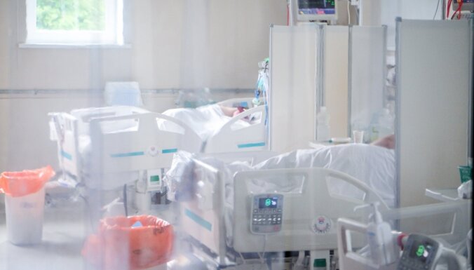 Slimnīcās ārstējas 636 pacienti ar Covid-19 kā pamatdiagnozi