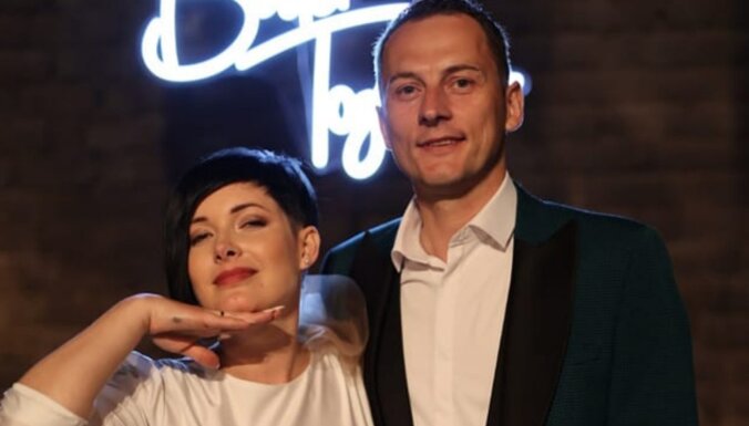 Antra Stafecka apprecējusies ar hokejistu Lauri Niedru