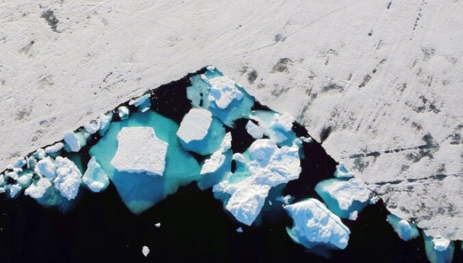 Grenlandes ledāji kūst neplānoti strauji, ziņo pētnieki