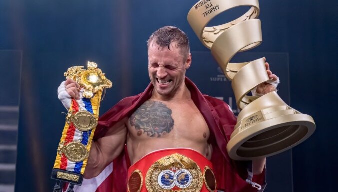 Боксер Майрис Бриедис признан лучшим спортсменом Латвии в 2020 году