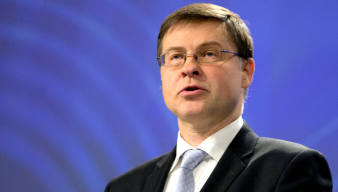 EUObserver: Домбровскис и Грибаускайте могут возглавить Еврокомиссию