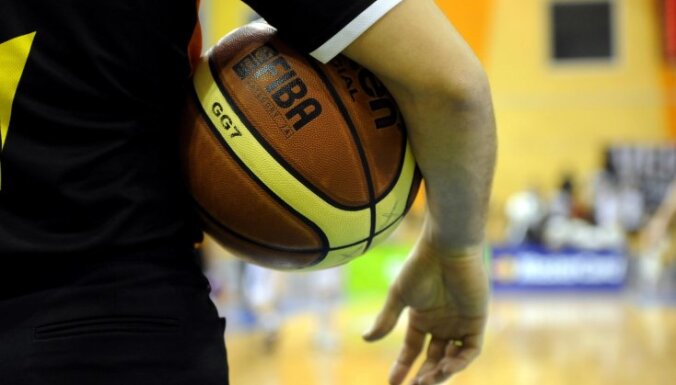 'Turība' LBL mačā savā laukumā apspēlē 'Valmieras' basketbolistus