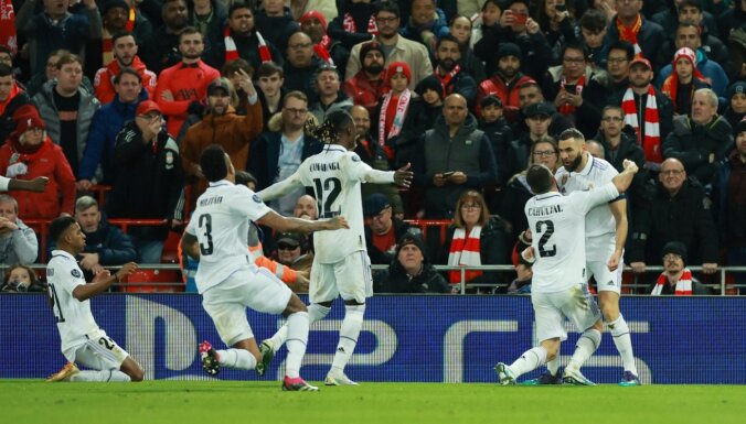 Gigantu cīņā Madrides 'Real' nodemonstrē čempionu raksturu pret 'Liverpool'