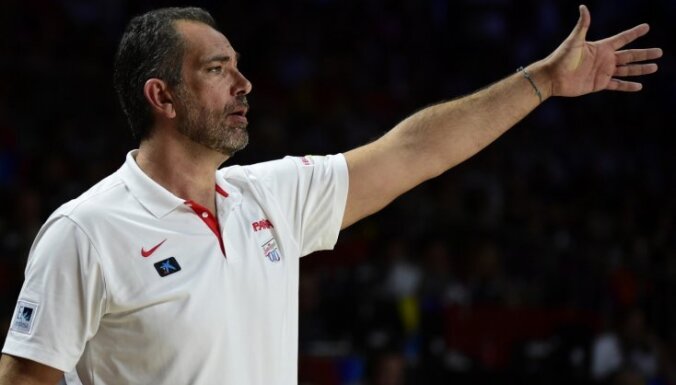 Pēc neveiksmīgā Pasaules kausa atkāpies Spānijas basketbola izlases galvenais treneris