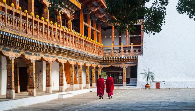 Butāna samazina tūrisma nodevu, lai piesaistītu vairāk ceļotāju