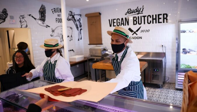 Foto: Londonā atvērts pirmais vegānu 'gaļas' veikals