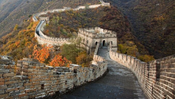 Рабочие повредили Великую китайскую стену – они хотели сократить дорогу