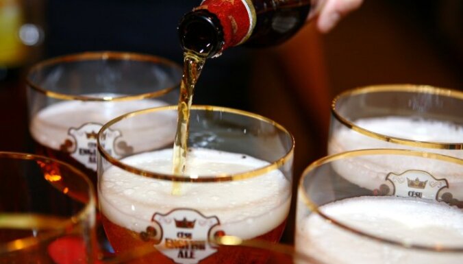 'Cēsu alus' sāk ražot vīgriežu, kadiķu un brūkleņu alu