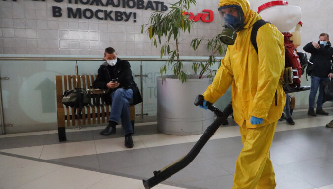 В России могут объявить нерабочую неделю из-за роста Covid-19. В Москве ввели новые ограничения