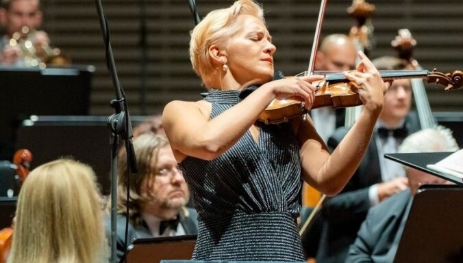 Vijolniece Vineta Sareika kļuvusi par Berlīnes filharmoniķu pirmo koncertmeistari