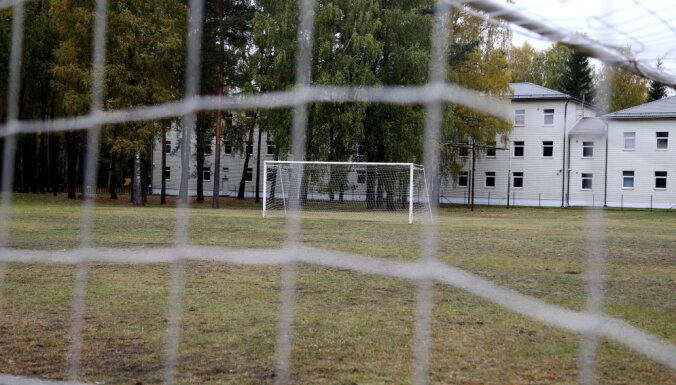 Biedrība lūgs UEFA līdzfinansēt futbola laukuma rekonstrukciju Muceniekos