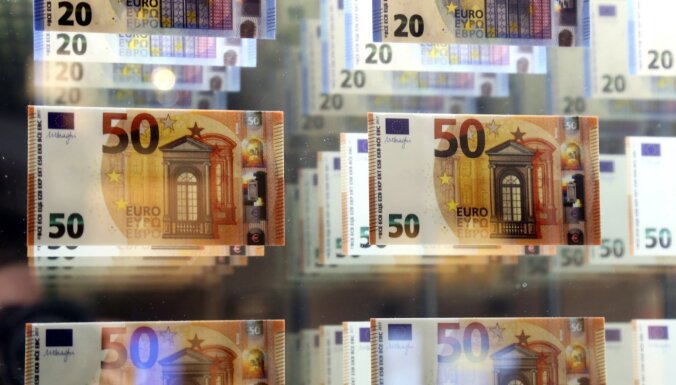 Латвия заняла на международном финансовом рынке 750 млн евро