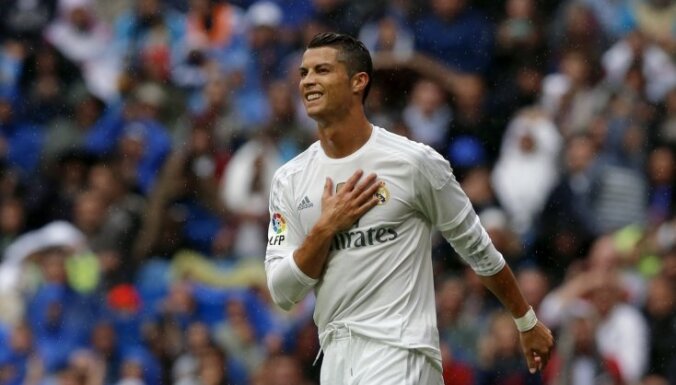 Ronaldu kļūst par visu laiku rezultatīvāko Madrides 'Real' futbolistu