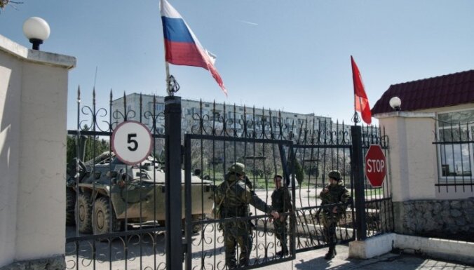 Начальство Европарламента критикует Жданок из-за Крыма
