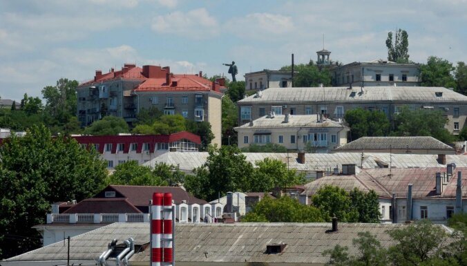 Pie Krievijas Melnās jūras karaflotes štāba Sevastopolē eksplodējis drons; ievainoti seši cilvēki