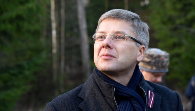 Правительство отложило рассмотрение отставки Ушакова