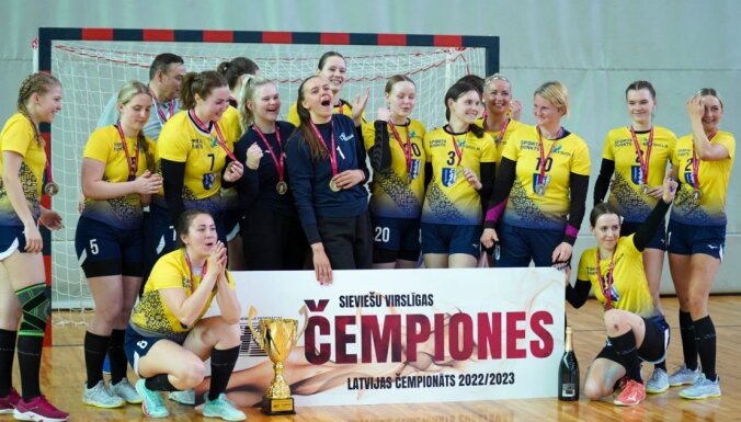 Ludzas 'Latgols' handbolistes kļūst par Latvijas čempionēm