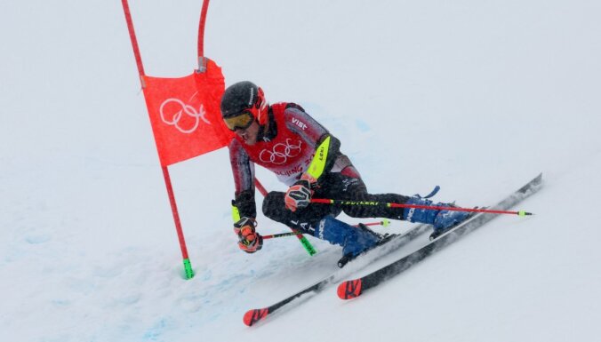 Латвия на Олимпиаде: шорт-трекист пробился в финал В, горнолыжник — в топ-30