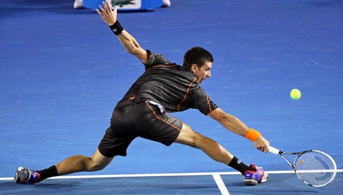 Džokovičs ar Federeru Indianvelsas turnīra pusfinālā cīnīsies par ATP ranga otro pozīciju