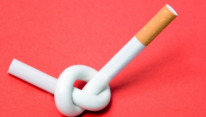 Aizliedz smēķēt uz balkoniem, ārstniecības iestādēs un citviet; ierobežojumus attiecina arī uz elektroniskajām cigaretēm