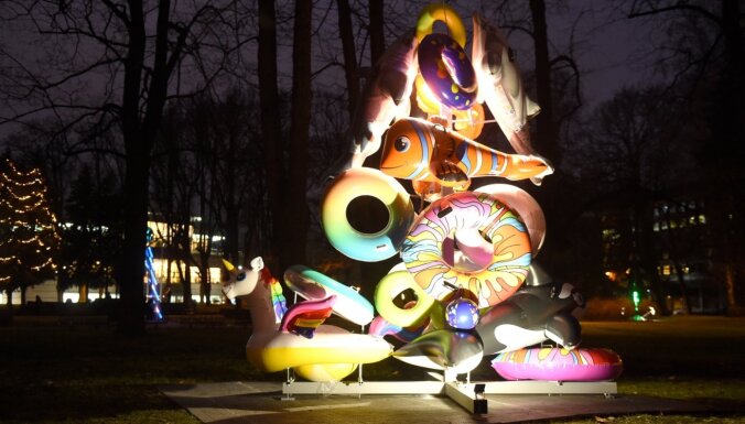 ФОТО. В Риге стартовал фестиваль "Путь рождественских елок"