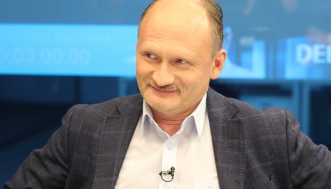 Mitrofanovs: Karš Ukrainā ir jāaptur