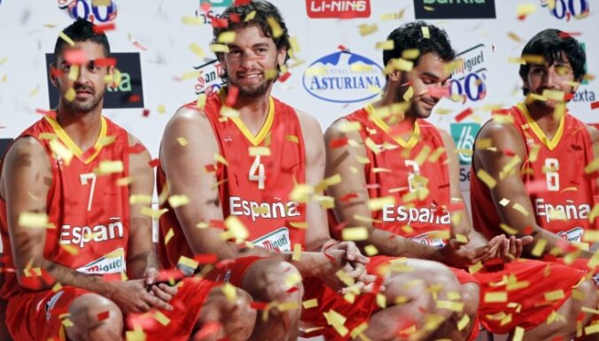 Eiropas čempione Spānija iepazīstina ar sastāvu dalībai 'Eurobasket 2011'