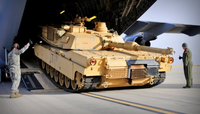 Austrumeiropā izvietos ASV tankus un bruņutransportierus; Latvijā gaidāmi 'M1 Abrams'