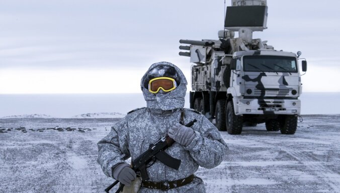 Пентагон "пристально следит" за военной активностью РФ в Арктике