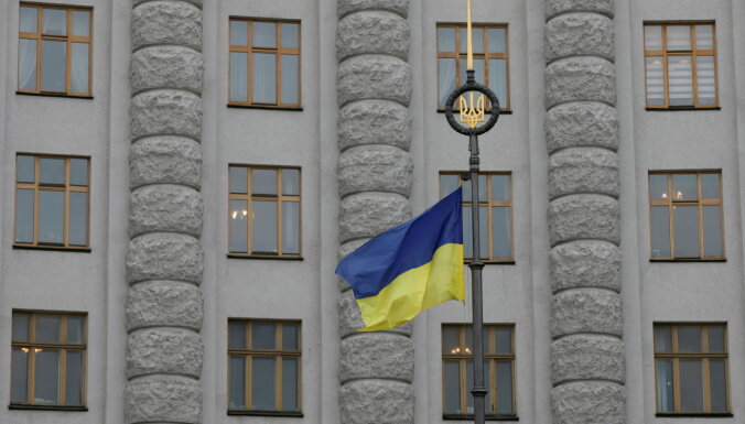 Киев призывает Шольца склонить Путина к переговорам