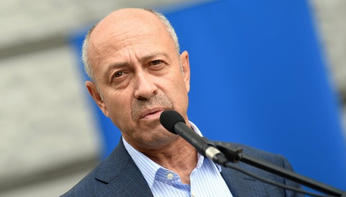 Буров избран новым руководителем партии "Честь служить Риге"