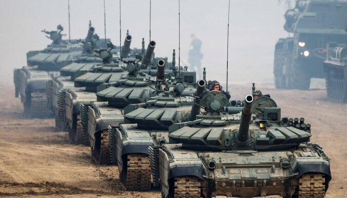 Лондон: Военное присутствие РФ у восточных границ Украины усиливается