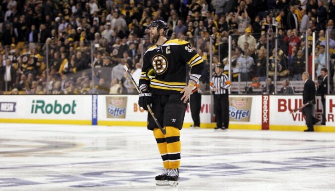 'Bruins' aizsardzības balstam Haram varētu būt lauzts žoklis
