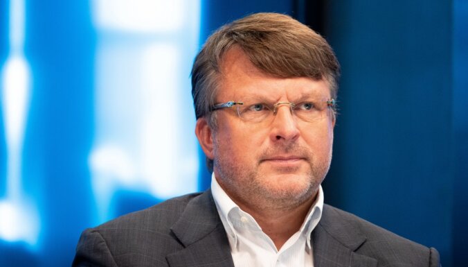 Parlamentā vērtēs finanšu sektora 'kapitālo remontu' un vairāku banku slēgšanas apstākļus