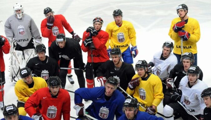 Latvijas hokeja izlase aizvadīs pirmo pārbaudes spēli pirms PČ