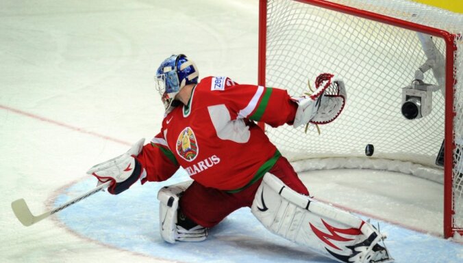 Baltkrievu vārtsargs Mezins: hokejisti uz izlasi dodas nelabprāt