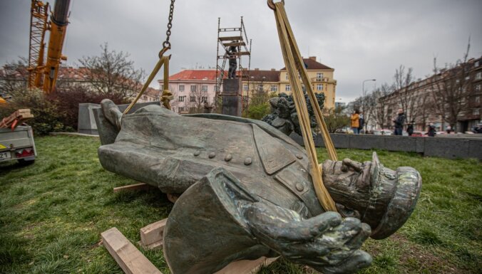 Шойгу попросил Чехию отдать России памятник Коневу