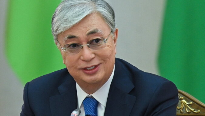 Президент Казахстана Токаев стал главой правящей партии вместо Назарбаева
