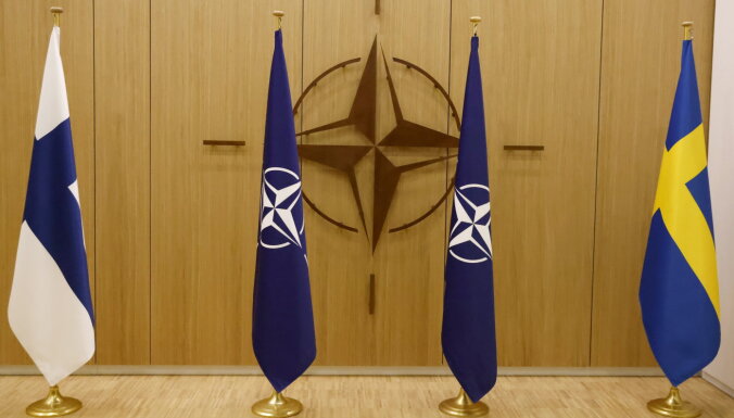 Valdība atbalsta Somijas un Zviedrijas pievienošanos NATO