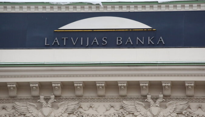 Взятки не было, в отставку не уйду. Илмар Римшевич о том, как банки разрушают финансовую систему Латвии