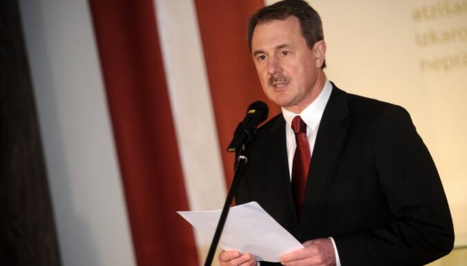 Ģirts Valdis Kristovskis: Cietumi nelīdz. Lembergs turpina melot