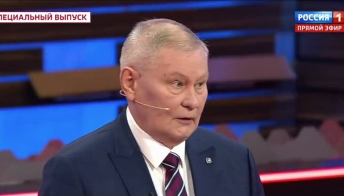 Atvaļināts pulkvedis Krievijas propagandas kanālā negaidīti skarbi izsakās par 'specoperāciju' Ukrainā