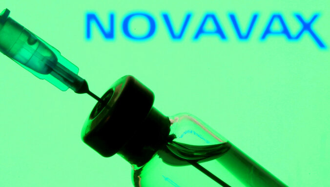 Latvija gada trešajā ceturksnī nepieteiksies Covid-19 vakcīnu 'Novavax' piegādēm