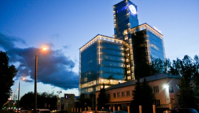 Латвийскому банку разрешили остаться в России и Беларуси