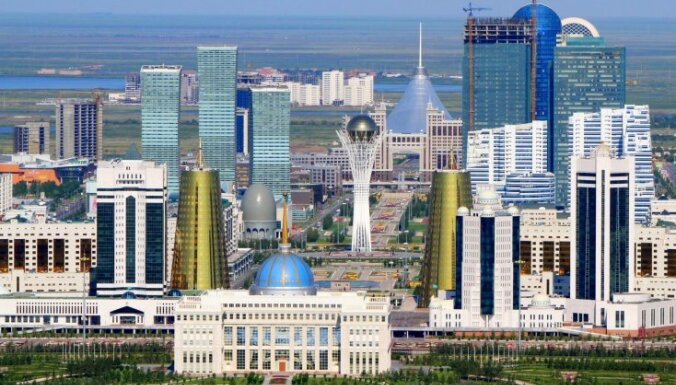 Казахстан из-за коронавируса ввел режим чрезвычайного положения