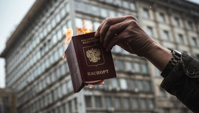 ES neatzīs pases, kuras okupanti izsniegs ukraiņiem