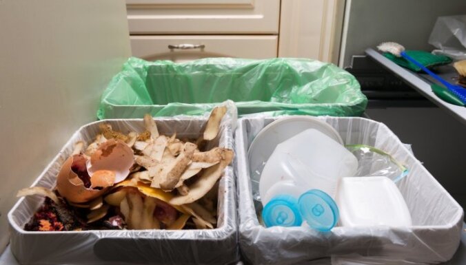 Kur un kā izmest skārdenes un plastmasas trauciņus? Ceļvedis atkritumu šķirošanā