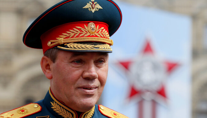 Donbasu apmeklējis Krievijas ģenerālštāba priekšnieks, apstiprina ASV amatpersona